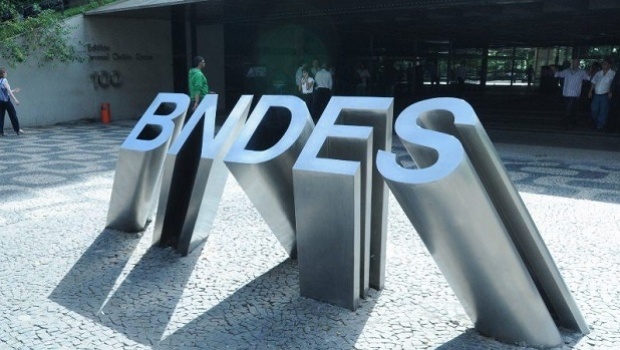 BNDES abre consulta pública sobre privatização da "raspadinha"