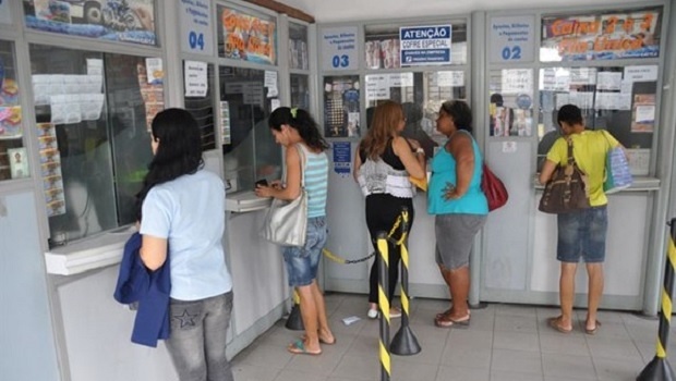 Sindicato dos lotéricos vai à Justiça contra possibilidade de fazer apostas pela internet