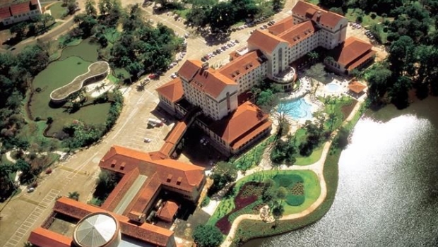Tauá pretende reabrir cassino em hotel de Getúlio Vargas
