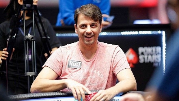 Brasileiros tem Natal gordo no pôquer online