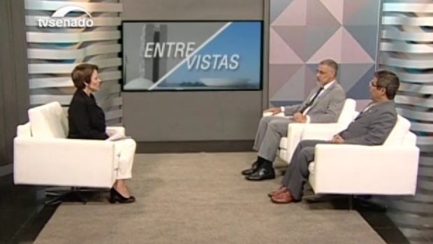 TV Senate debates benefits and problems of legalization