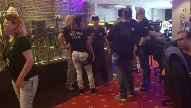 MP and Police ignore injunction, seize money and machine devices in Winfil