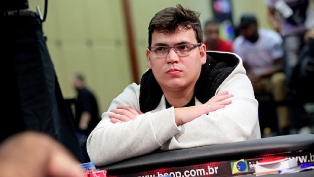 Gustavo Reis conquista o título do evento principal do BSOP