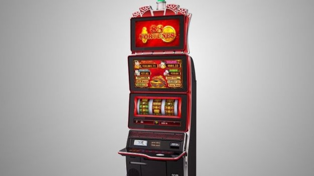 Scientific Games introduces Twinstar 3RM cabinet