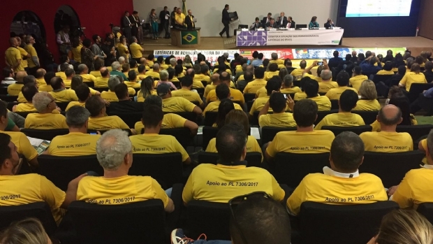 Mais de 3000 lotéricos acompanham audiência pública na Câmara