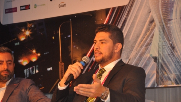 Fidelização em terra, no mar e no ar (on-line)