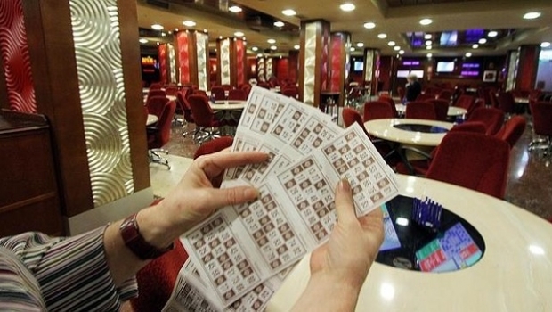 Traditional bingo card turnover falls by 50% in 10 years