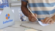 Caixa arrecada R$ 7,6 bilhões em loterias mas paga 2,5 em prêmios
