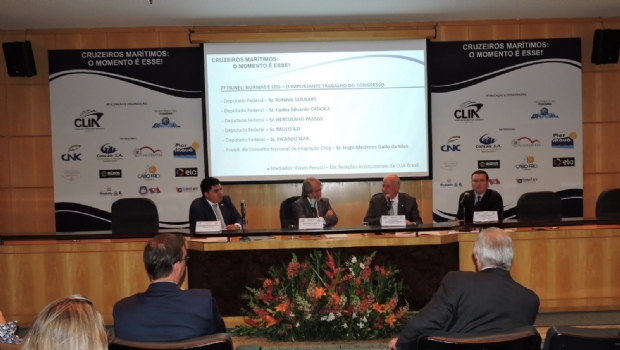 "Jogo legalizado pode aumentar o número de cruzeiros turísticos no Brasil"