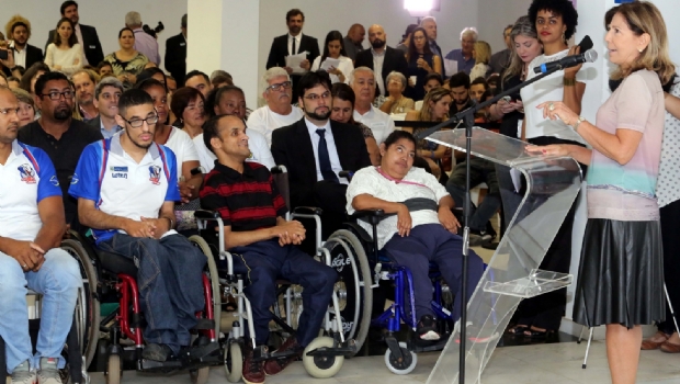 Projetos para pessoas com deficiência recebem mais de R$ 5 mi em recursos