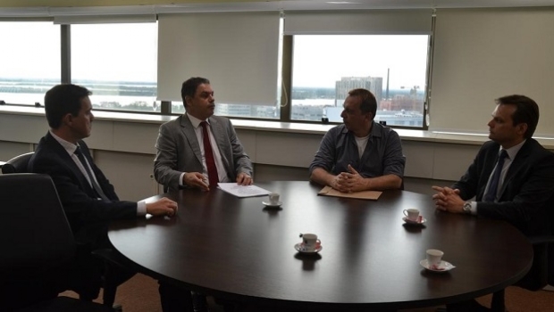 Subprocurador recebe sócio da Casa de Jogos "Winfil" e reafirma posição do MP