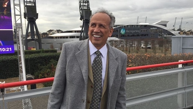 “Esperamos a legalização para trabalhar e gerar riqueza ao país”