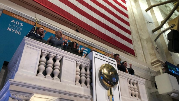 AGS enters the stock market with an explosion in the public offering