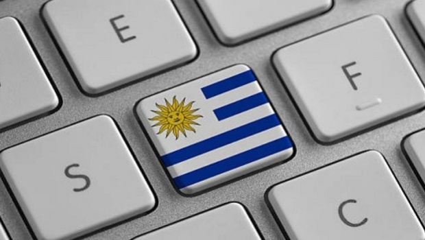 Proibição do jogo online se torna efetiva no Uruguai