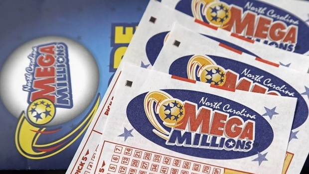 Prêmio da loteria Mega Millions acumula e bate recorde mundial: US$ 1,6 bilhão