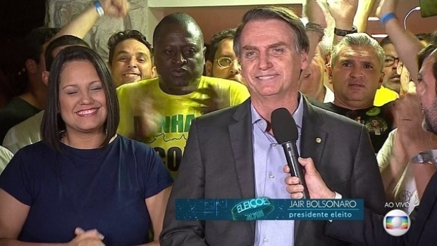 Jair Bolsonaro é eleito presidente do Brasil no segundo turno com 55% dos votos