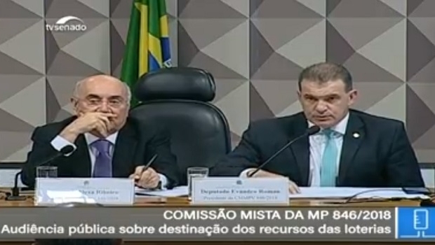 Especialistas debateram sobre MP das loterias, apostas online e futuro do turfe brasileiro