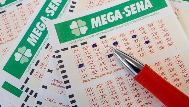 Mega-Sena acumula pela 10ª vez e pode pagar R$ 100 mi no sábado