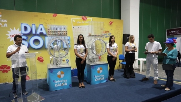 Feirão CAIXA em Goiânia recebe primeiro sorteio do Dia de Sorte