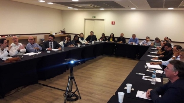 Federação Brasileira das Empresas Lotéricas e Caixa ajustam formalização de acordo