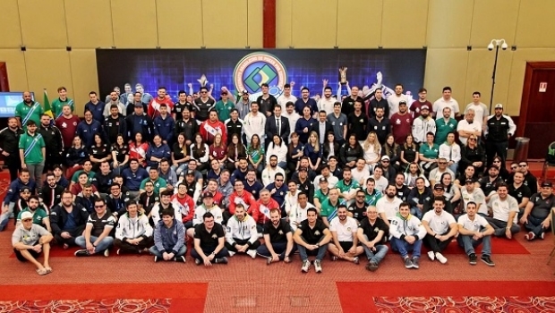 Brasileiro de Poker por Equipes tem transmissão ao vivo e cartas abertas