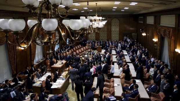 Japan enacts casino gambling bill