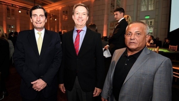 Com festa e show, Sun Dreams apresentou seus planos para o novo Plaza Mendoza