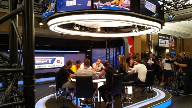 Neymar participa de torneio do Pokerstars com Piqué, Lo Celso e Akkari