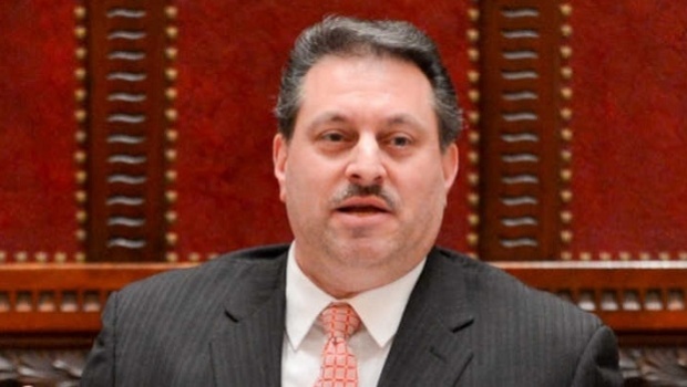 New York Senator files online poker bill