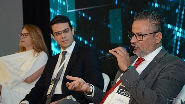 "Teremos até 35 cassinos no país com uma receita fenomenal de R$ 16 bilhões para o Brasil"