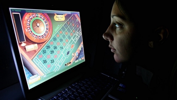 Operadores de jogos de azar enfrentam novos controles de publicidade no Reino Unido
