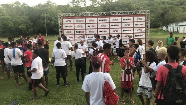 Besides sponsoring football teams, NetBet carries out social actions in Brazil