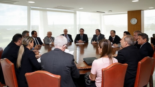 Jair Bolsonaro received ALSPI and FEBRALOT on historic day for lottery network