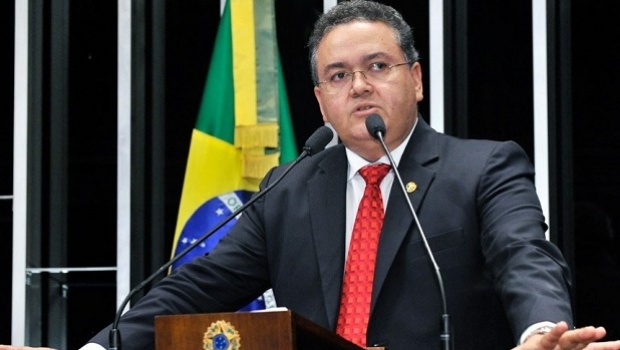 Senator Roberto Rocha presents bill to authorize casinos in resorts in Brazil