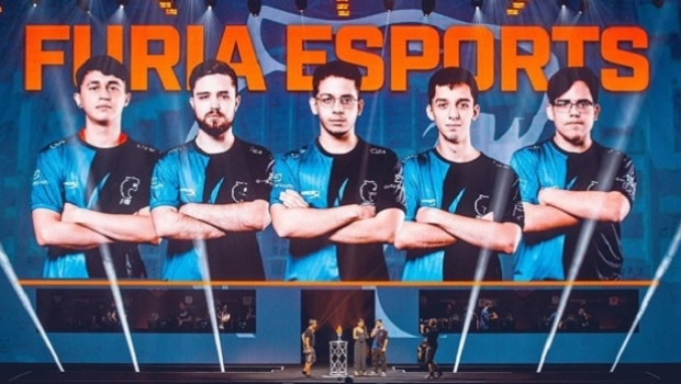 “CS:GO”: FURIA deve anunciar novo material esportivo em breve