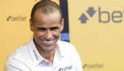 Na sua coluna exclusiva da Betfair, Rivaldo torce para Barcelona contratar Neymar