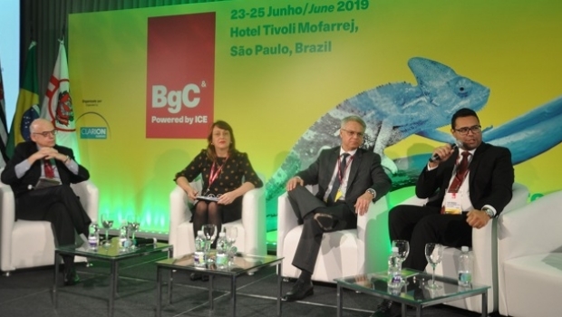 Jogo deve gerar riqueza para diminuir diferenças sociais