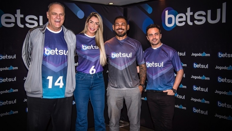 Com grandes embaixadores do esporte, foi lançado o novo site de apostas brasileiro Betsul