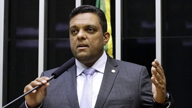 Deputado pede ao COAF informações sobre indícios de fraude nas premiações da Caixa