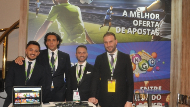 "A Sirplay montará uma operação customizada de acordo com o mercado brasileiro"