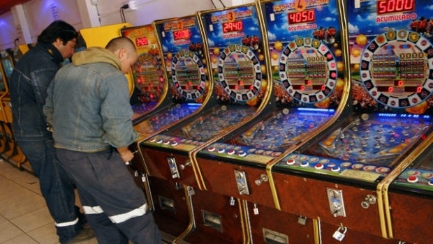 Chile gaming association FIDEN hits back at gaming board