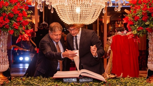 Grupo HCI reinaugura o Hotel Casino Iguazú em uma celebração na noite do seu 25º aniversário