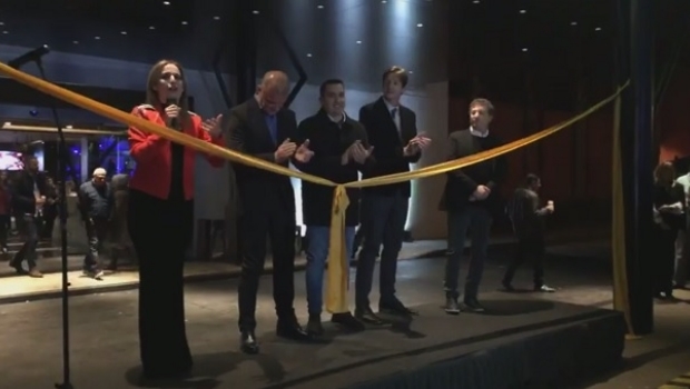 Grupo HCI reinaugura o Hotel Casino Iguazú em uma celebração na noite do seu 25º aniversário