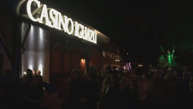 Grupo HCI reinaugura o Hotel Casino Iguazú em uma celebração na noite do seu 25º aniversário