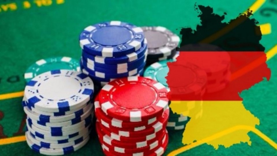 Покер онлайн в германии развлекательные игровые автоматы спб