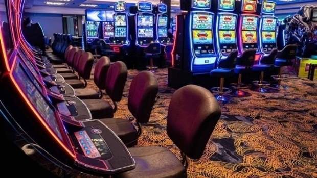 Atlantis renovou tapetes e paredes das salas do Hipódromo de Palermo