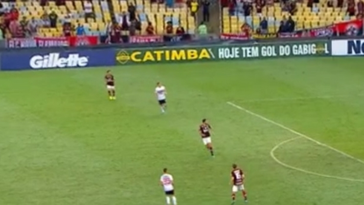 Liga do Cartola com prêmio maior que loteria faz publicidade no Brasileirão