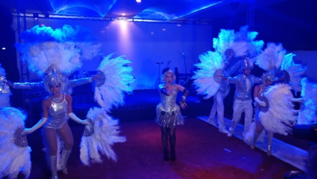 Vegas Poker é inaugurada em São Paulo com uma noite luxuosa de muita alegria e jogos