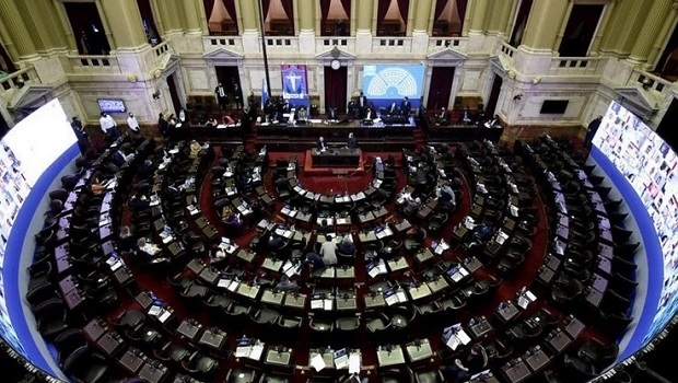 Câmara de Deputados aprova aumento de impostos sobre jogos de azar online na Argentina
