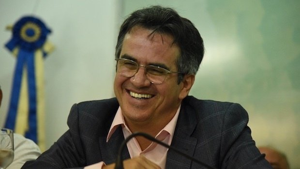 Ciro Nogueira defende a legalização de cassinos como fonte de receita para auxílio emergencial